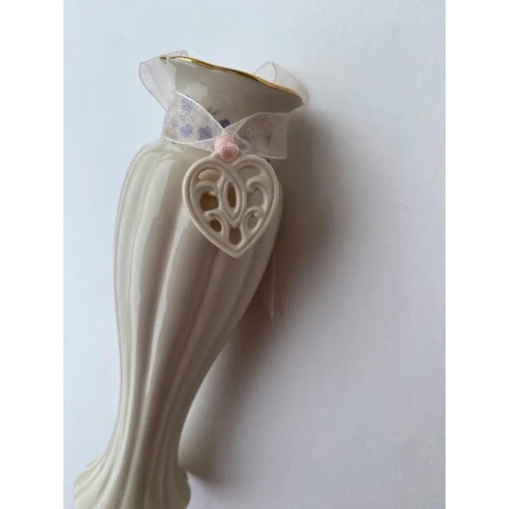 Lenox Ivory Porcelain Bud Vase Gold‎ Trim Heart Charm Floral Ribbon Handcrafted